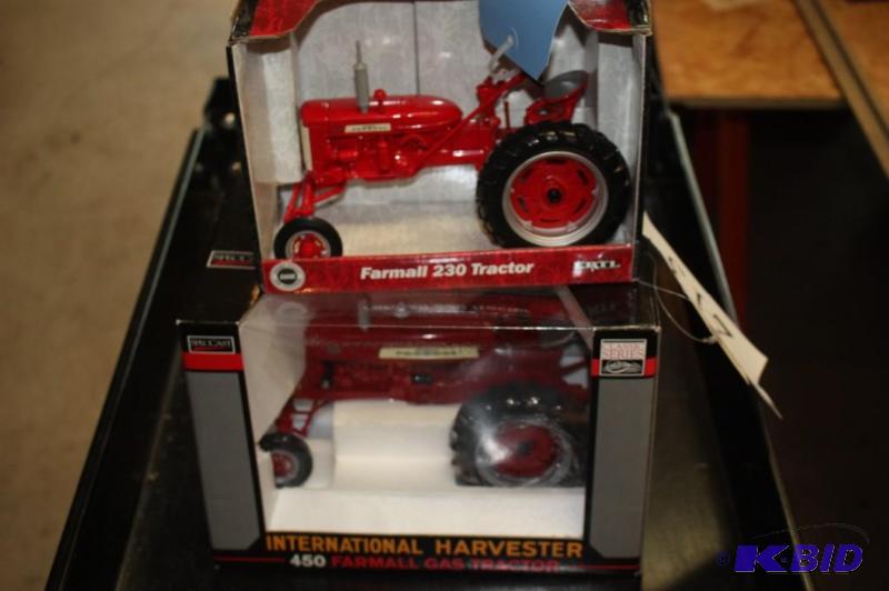 lot 213 image: Farmall 230 Tractor and International Harvest...