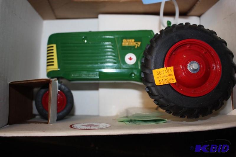 lot 282 image: Oliver Row Crop 77 Tractor...