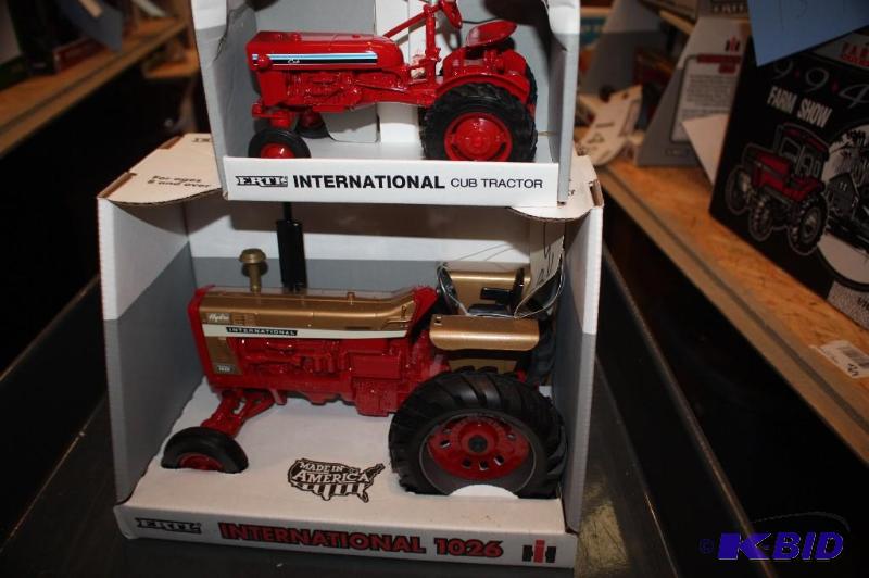 lot 382 image: International Cub Tractor and International 1...
