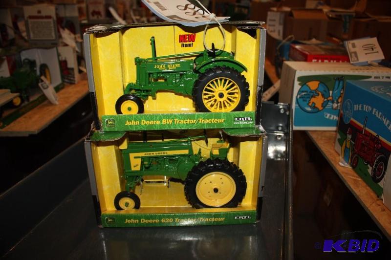 lot 388 image: John Deere BW Tractor and John Deere 620 Trac...