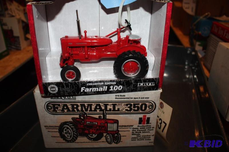 lot 401 image: Collectors Edition Farmall 100 Tractor and Fa...