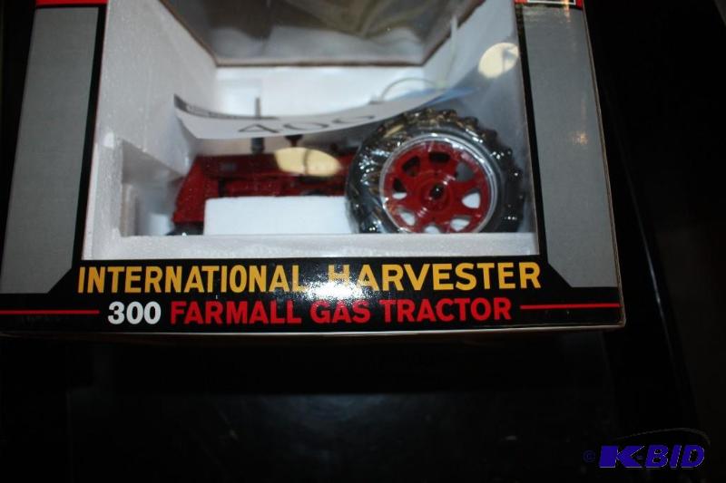 lot 406 image: International Harvester 300 Farmall Gas Tract...