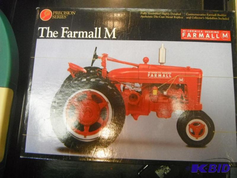 lot 41 image: Farmall M Tractor Precision Series #7...