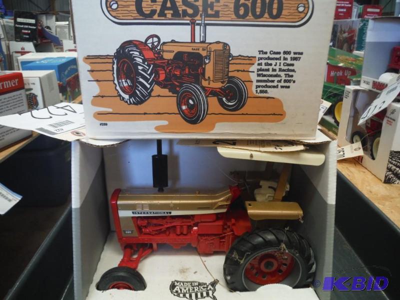 lot 422 image: Case 600 Tractor and International 826 Tracto...
