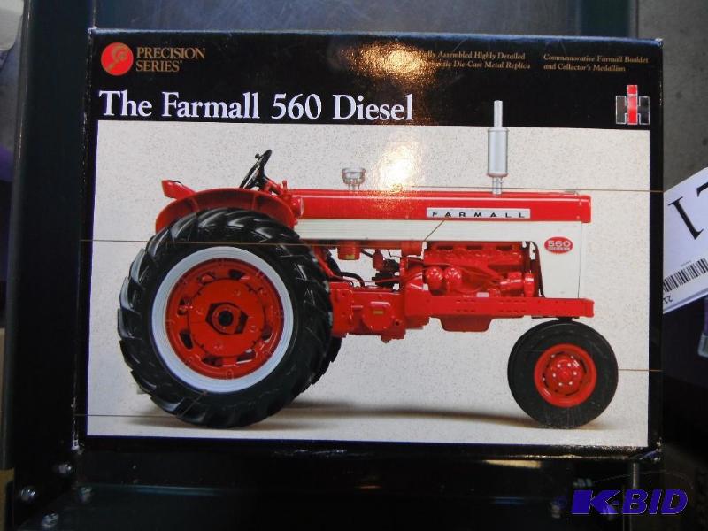 Farmall 560 Diesel Tractor Precision Ser Barrett Anderson Estate Sale 2 K Bid