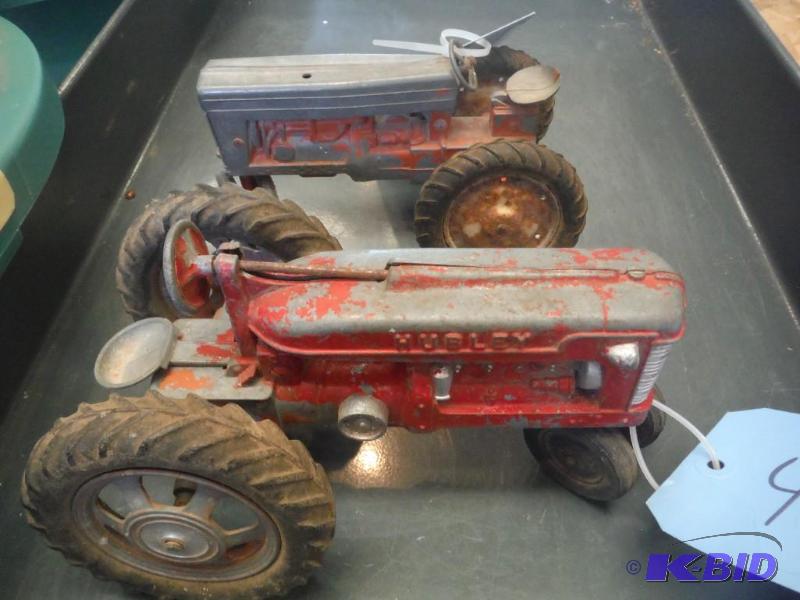 lot 442 image: Hubley Tractor and Hubley Tractor...