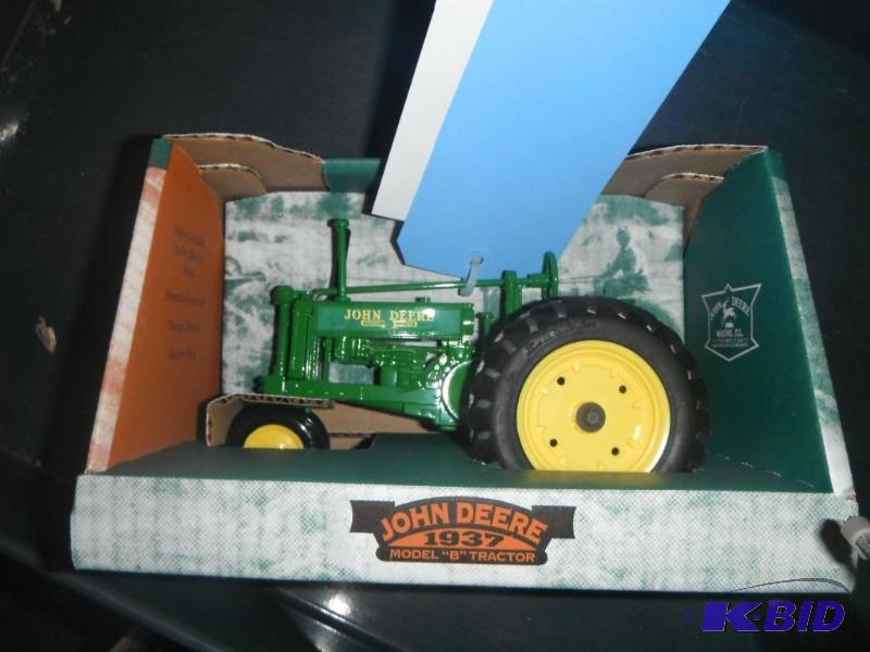 lot 476 image: John Deere Model B Tractor...