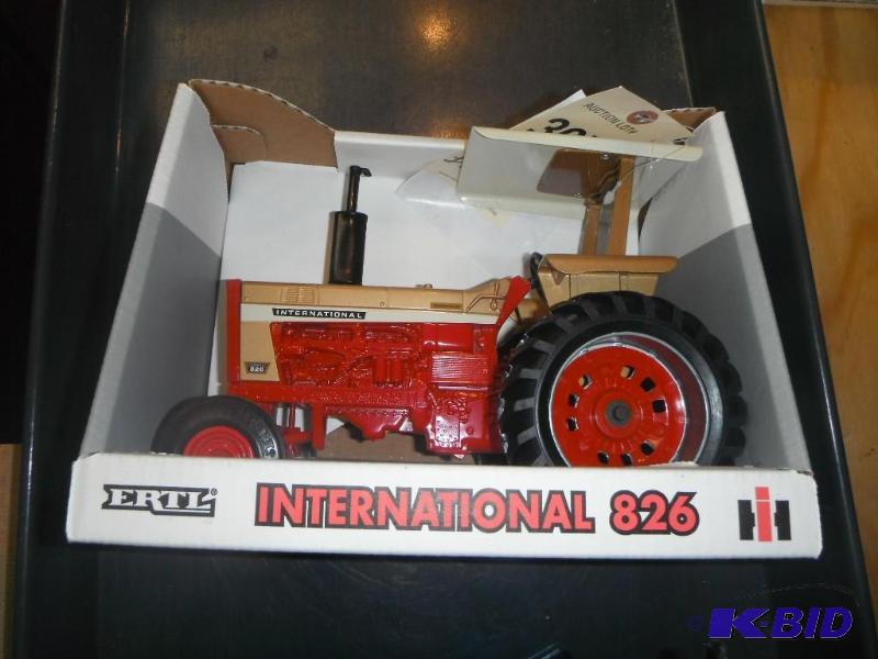 lot 490 image: International 826 Tractor...