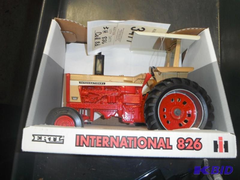lot 494 image: International 826 Tractor...