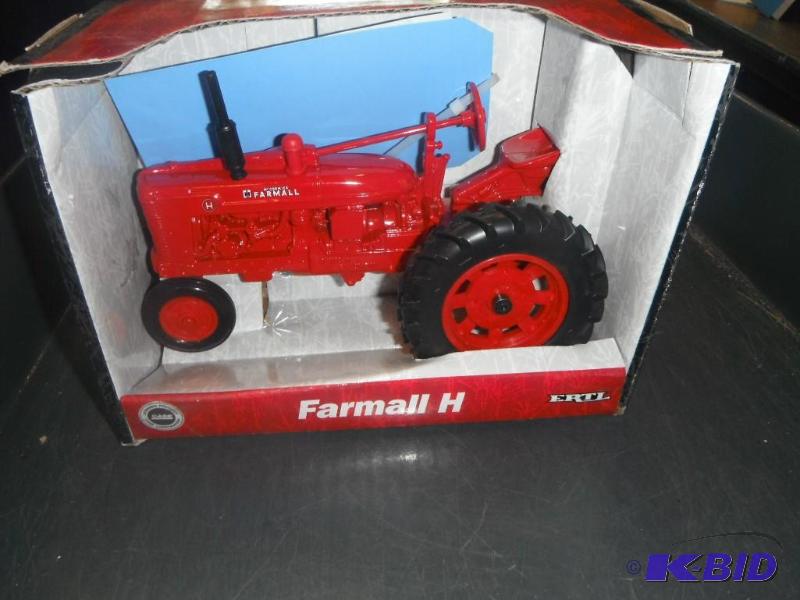 lot 504 image: Farmall H Tractor...