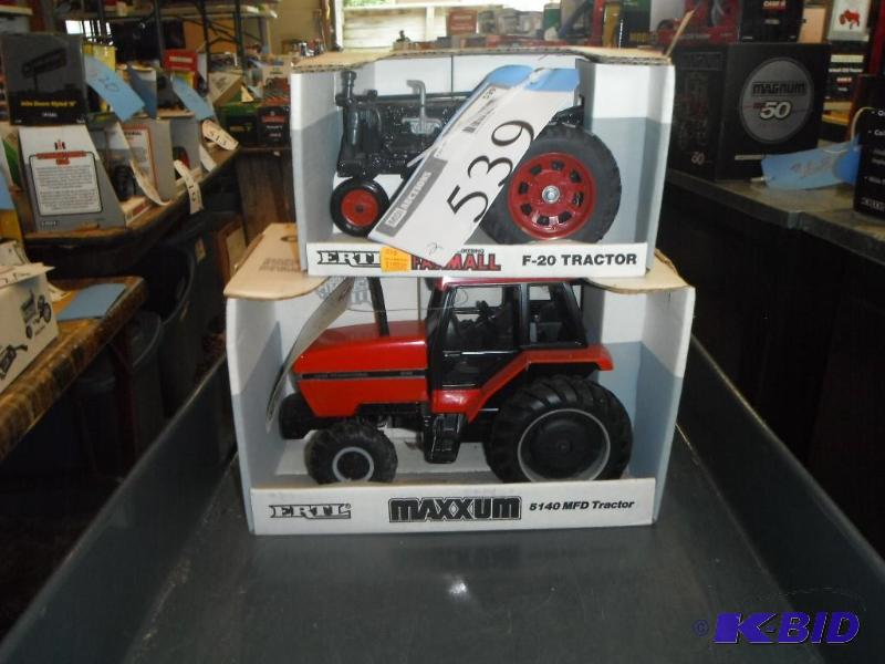 lot 539 image: Farmall F20 Tractor and Maxxum 5140 MFD Tract...
