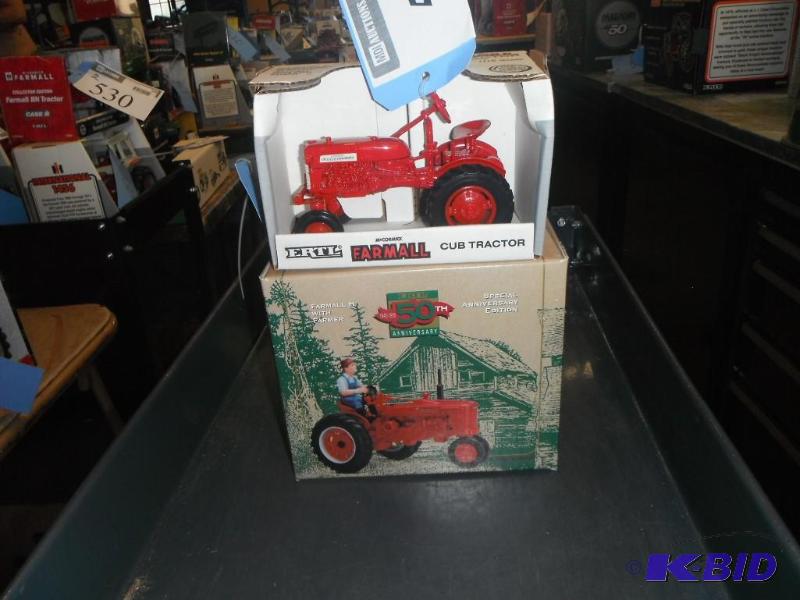 lot 540 image: Farmall Cub Tractor and Special Anniversary E...