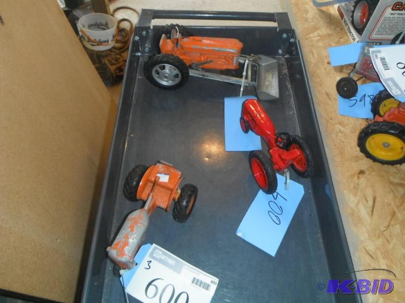lot 600 image: A Collection of Tractors including a Farmall ...