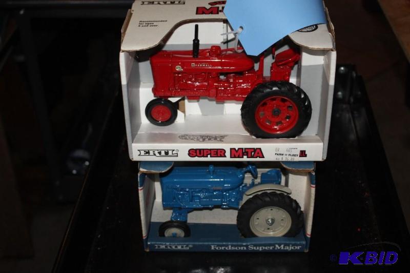 lot 626 image: Farmall Super M-TA Tractor and Fordson Super ...