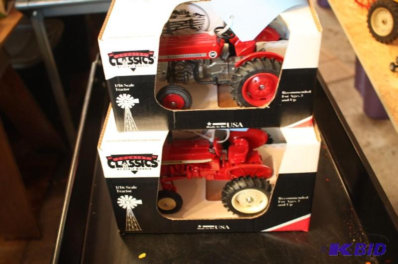 lot 635 image: Massey Ferguson 135 Tractor and International...