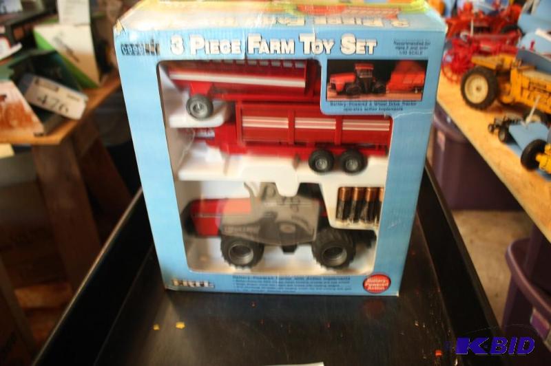 lot 638 image: 3 Piece Farm Toy Set with Battery Powered Tra...