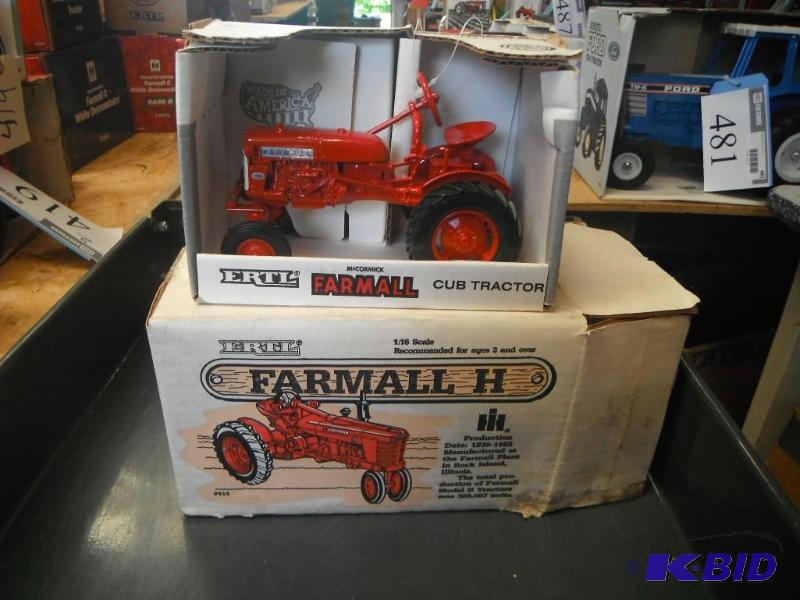 lot 678 image: Farmall Cub Tractor and Farmall H Tractor...