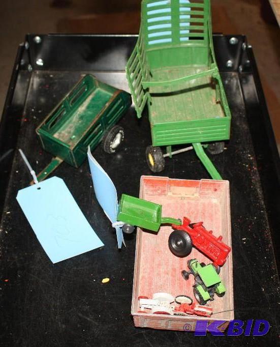 lot 703 image: Lot of (5) Including (1) Green Nylint&nbspT...