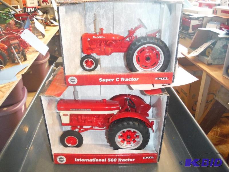 lot 727 image: Farmall Super C Tractor and International 560...