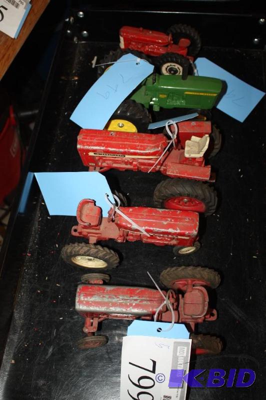lot 799 image: A Collection of Tractors Including a Vintage ...