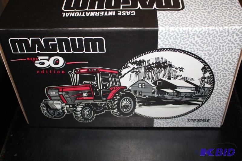 lot 806 image: Case International Magnum Mark 50 Edition Tra...