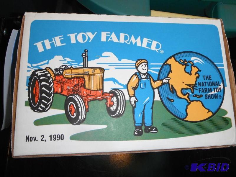lot 81 image: Case 800 Tractor...