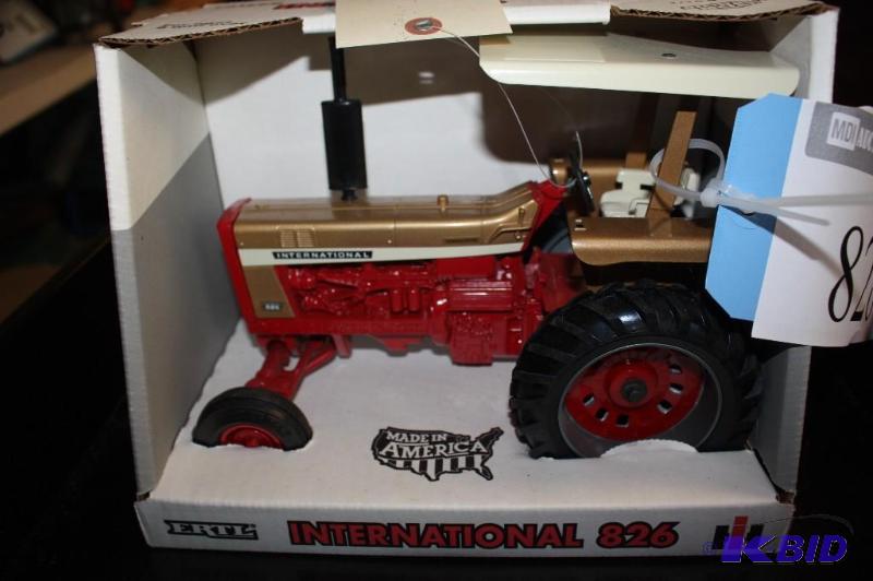 lot 828 image: International 826 Tractor...