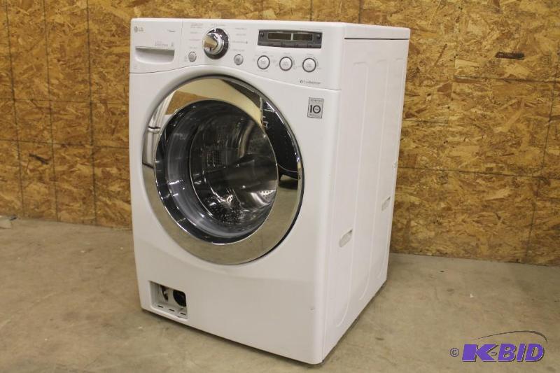 NEW LG 3.6 CU. FT. EXTRA LARGE CAPACITY STEAMWASHER WITH COLDWASH TECHNOLOGY