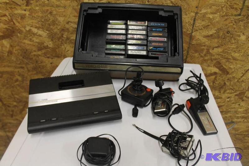 ATARI 7800 PRO-SYSTEM IMMACULATE CONDITION