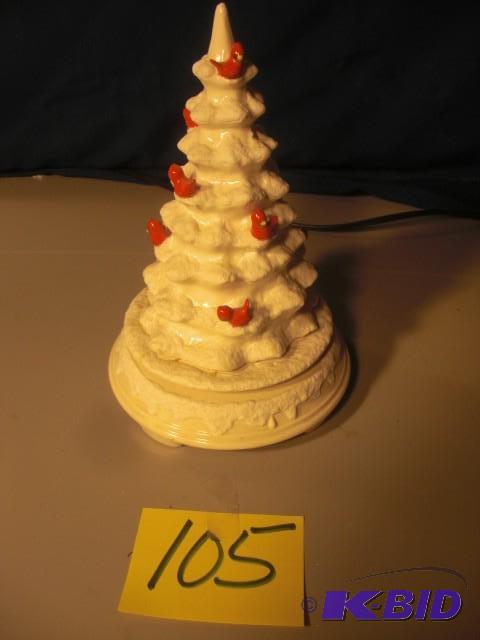 Ceramic CARDINAL Tree &nbsp Music Box.. Im D...