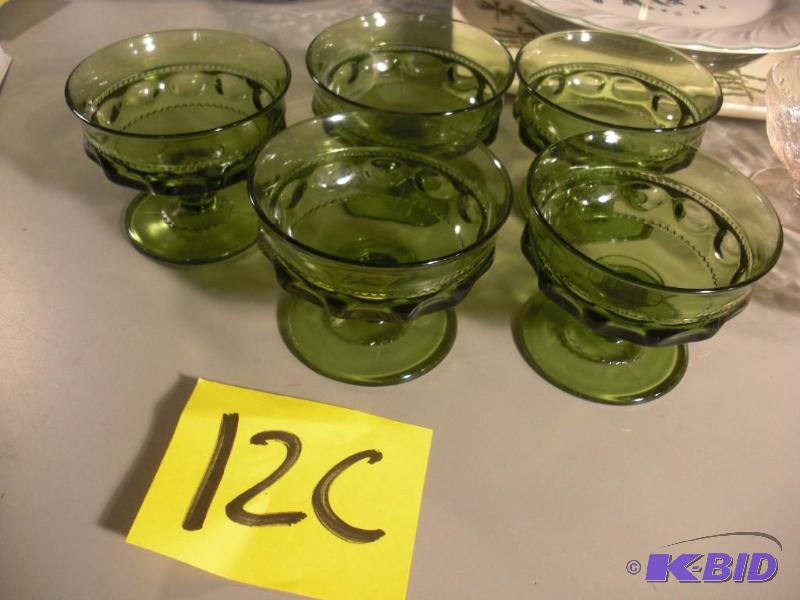 5 Vintage Green Glass Sherbet Dishes.. On Ped...