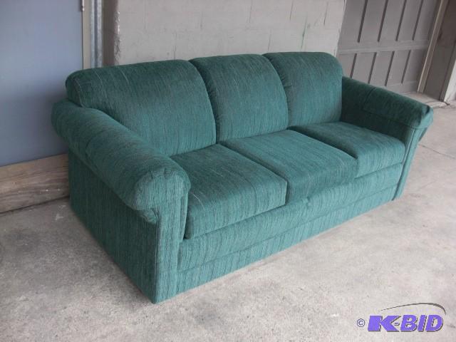 GREEN Upholsterd&nbspHide A BED. &nbspVery ...