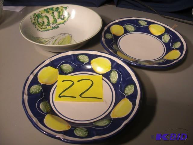 3 Serving Bowls.. 1, SIGMA Glass 2, Mexican ...