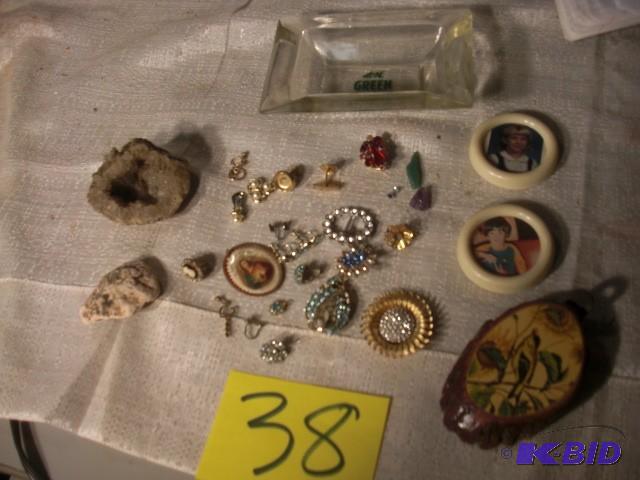 Misc. PIeces of Jewely  S and H Green Stamp...