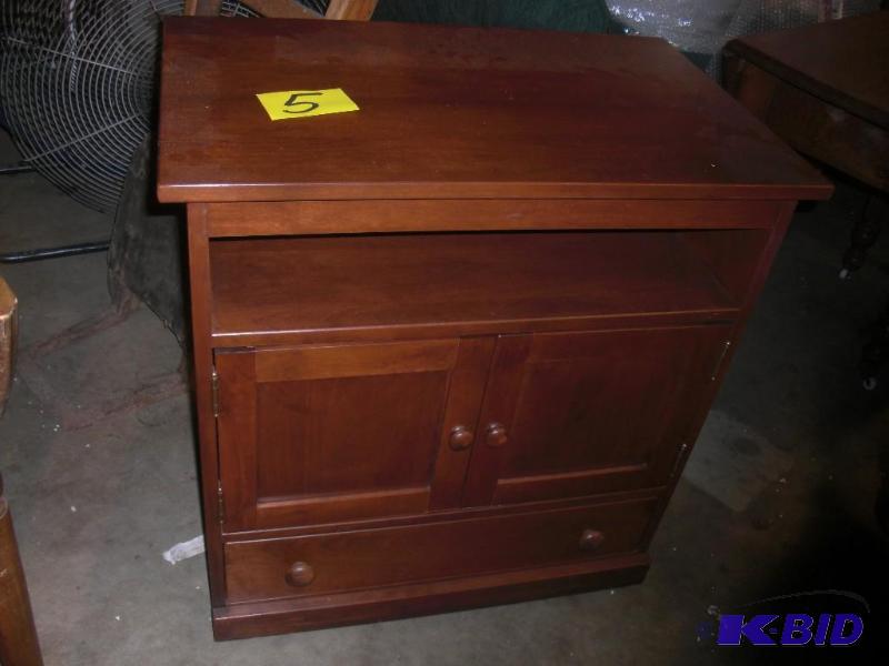 Very nice Cherry Wood ServingCart wstorage ...