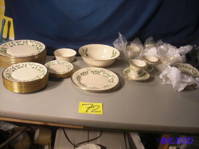 CHRISTMAS CHINA, LENOX