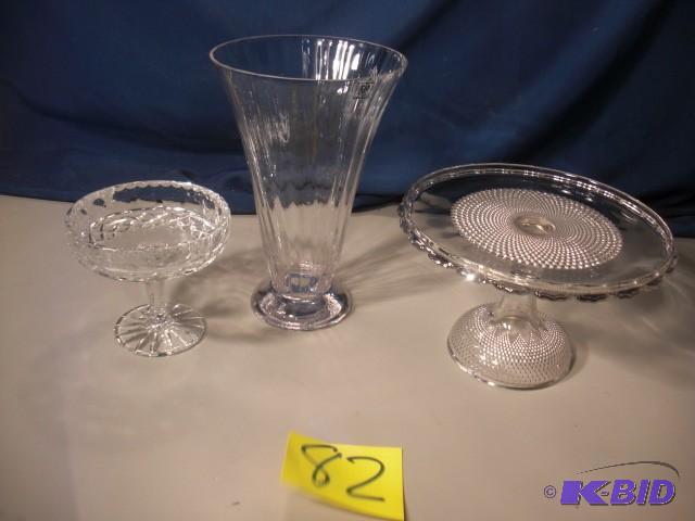 GLASS VASE Royal ART Glass  Cut glass pedes...