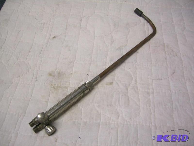 lot 35 image: Smiths Welding Torch