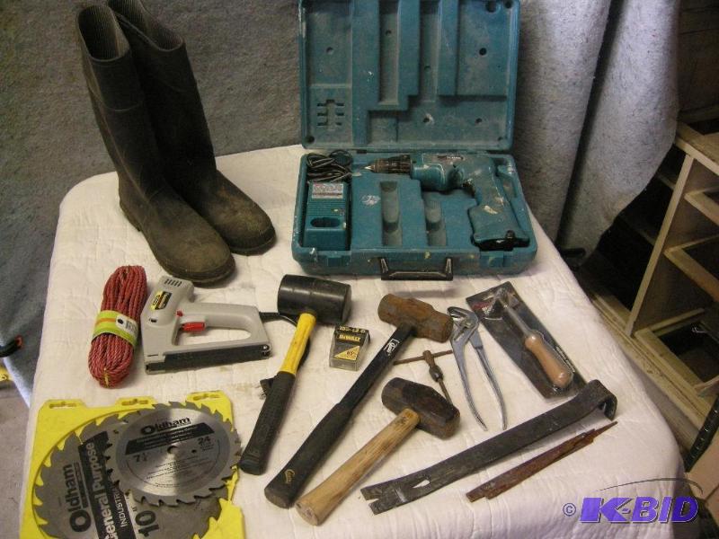 lot 68 image: Group of tools