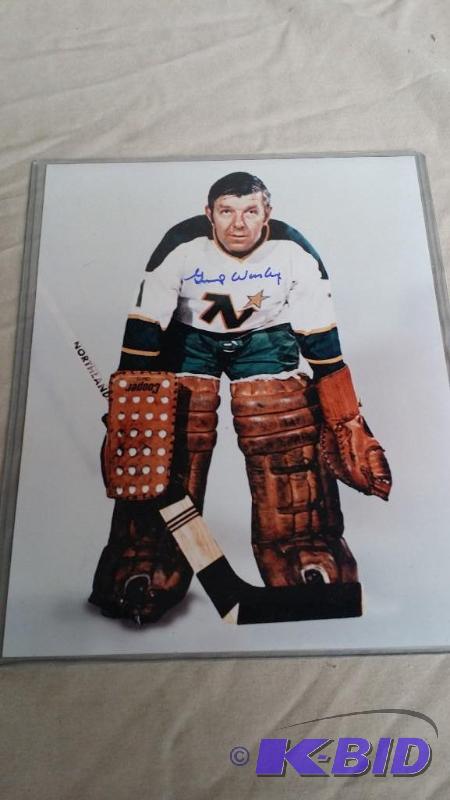 Signed 8 x 10 photo of Gump Worsley....