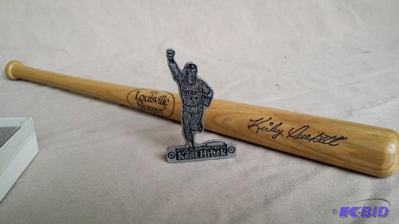 Wooden Louisville slugger Kirby Puckett&nbsp...