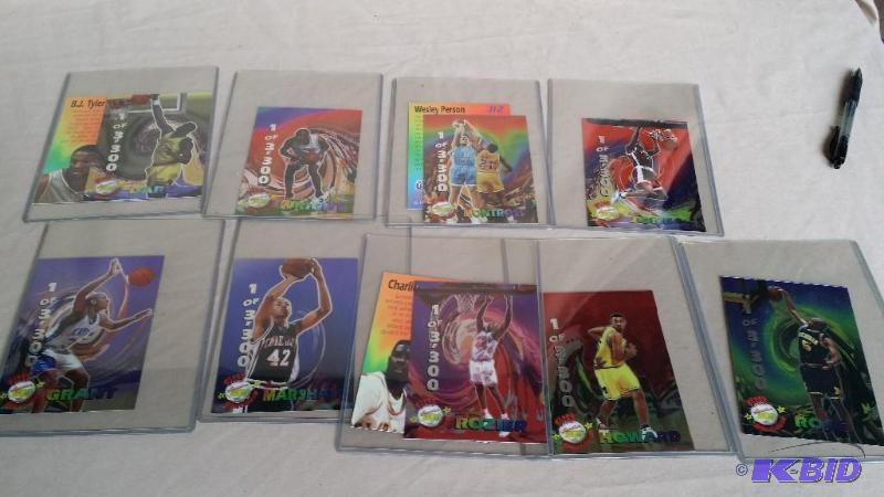12 Signature Rookie cards from 1995, cards ar...