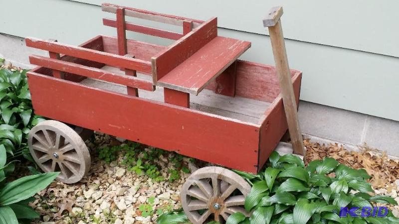 lot 3 image: Wooden Wagon on wheels. Made of all wood. Mea...