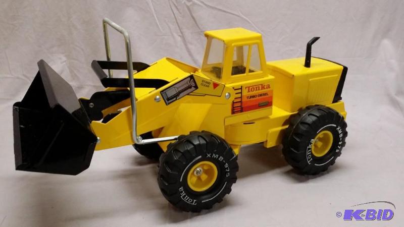 lot 70 image: Tonka Turbo Desel front loader. Excellent&nbs...