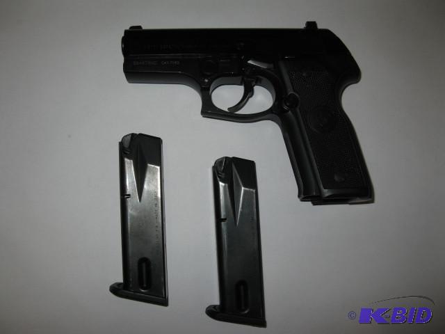 lot 10 image: Beretta Cougar 8040D, .40 cal semi-auto, 2-11...