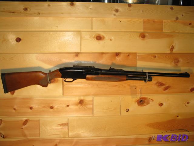 lot 19 image: Winchester 1300 pump shotgun, 12 ga, 2.75 and...