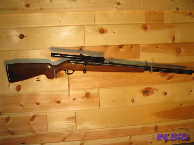 lot 29 image: Western Field Model M842, .22LR bolt action r...
