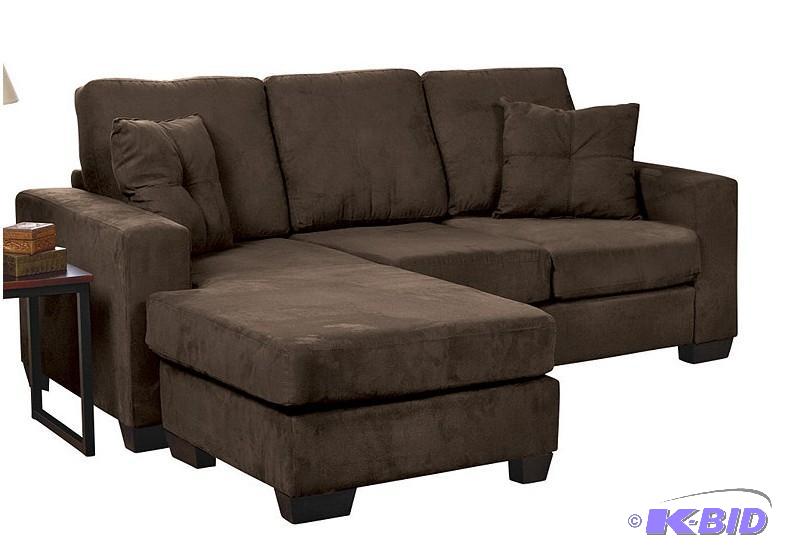 lot 15 image: Hayden Sectional Sofa