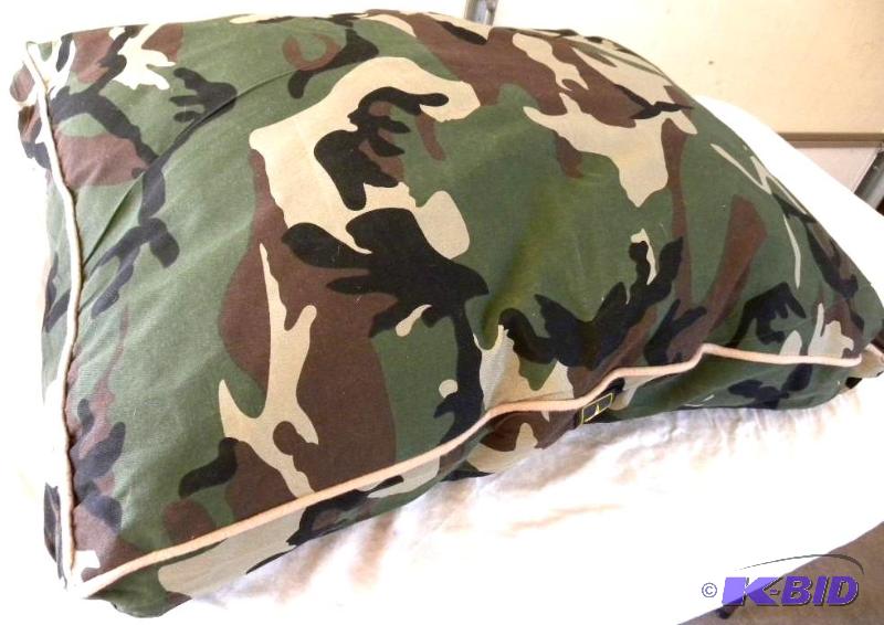 U.S. Army Camo Pet Bed, 27 x 36, army logo,...