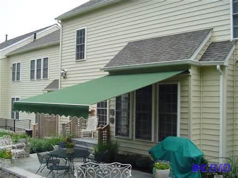 12x10 foot Retractable Awning, green, manual ...